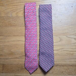 Vineyard Vines red pink Ball & Chain France 100% silk ties